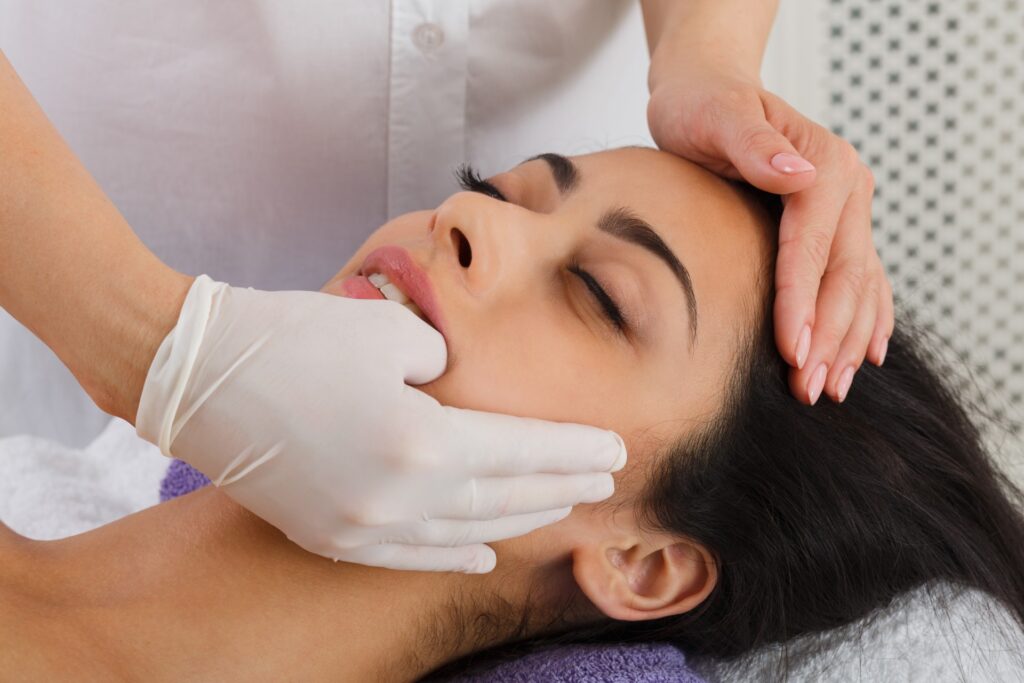 TMJ massage intraoral
